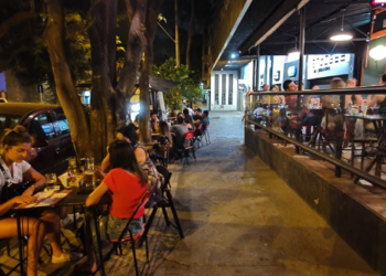 Reflexo da pandemia: 69% dos bares e restaurantes do estado ainda operam no prejuízo