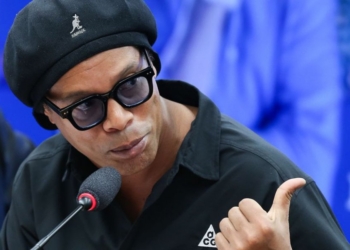 Ronaldinho Gaúcho nega ser dono de empresa de criptomoedas