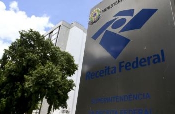 Receita paga nesta terça-feira lote residual do IRPF