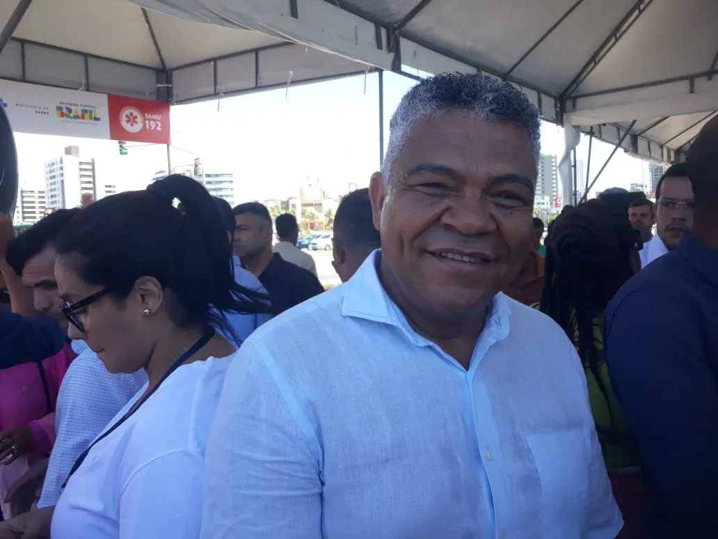 Deputado comenta sobre voto contrário do Wagner na PEC do STF