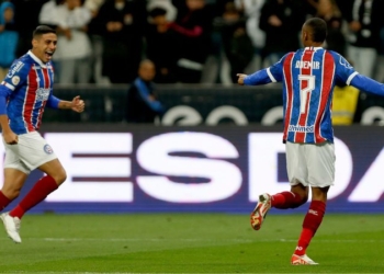 Chances de rebaixamento do Bahia despencam após derrota do Vasco; veja números