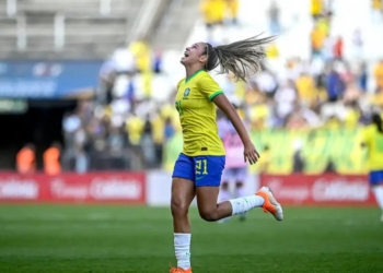 Amistoso: seleção feminina vira 2 vezes contra Japão e vence por 4 a 3