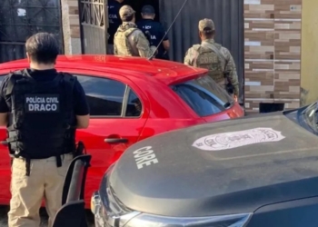 Sete homens são presos e um adolescente apreendido em operação contra o tráfico