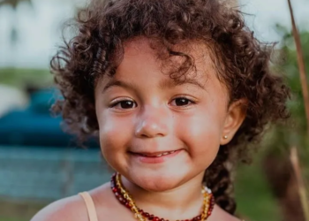 Filha de Lore Improta revela desejo de ter um irmãozinho