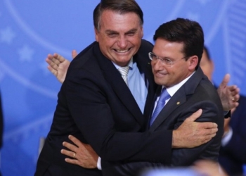 Roma confirma presenças de Jair e Michele Bolsonaro na Bahia em março