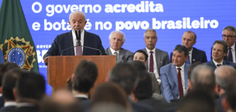 Governo facilita crédito e renegocia dívidas de pequenos negócios