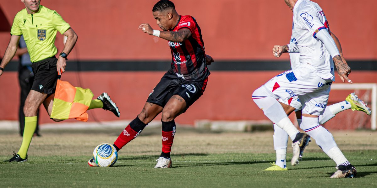 CBF divulga áudio do VAR em lances analisados no Ba-Vi