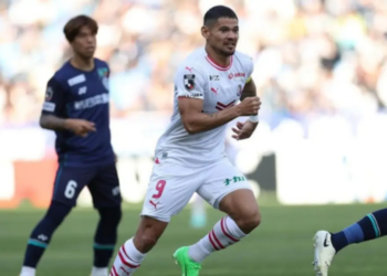 Revelado pelo Vitória, Léo Ceará alcança artilharia do Campeonato Japonês