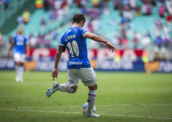 Bahia lutará até o fim pela Libertadores, garante Éverton Ribeiro