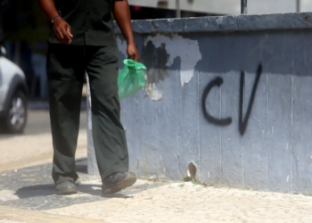 ‘Chefão’ do CV tenta subornar policiais com R$ 100 mil e acaba preso