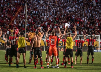 Invencibilidade mantida! Vitória vira contra o Fortaleza