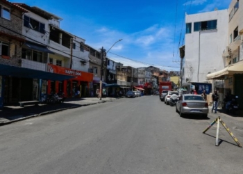 Nordeste de Amaralina e Vale das Pedrinhas amanhecem sem ônibus após confrontos