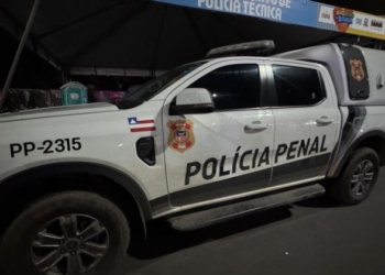 Dois foragidos da Justiça são presos na entrada do Parque de Exposições