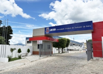 Uesb amplia cursos EaD para 10 cidades da Bahia; saiba onde estudar