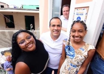 Programa Morar Melhor entrega mais de 100 casas reformadas em Itapuã