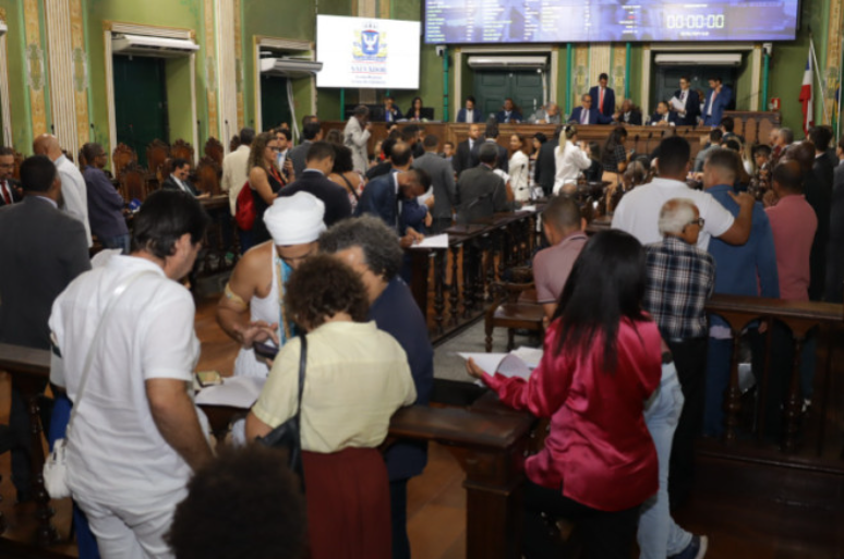 Câmara Municipal de Salvador reabre trabalhos nesta segunda-feira (4).