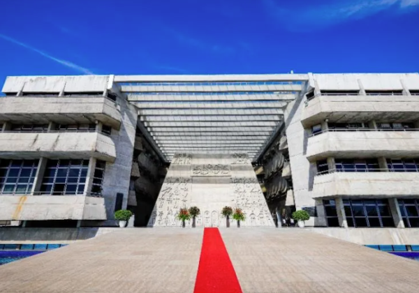 ALBA anuncia reajuste salarial escalonado para servidores a partir de novembro