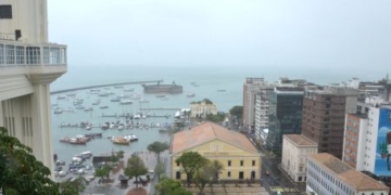 Dia será quente e com possibilidade de chuva em Salvador; confira previsão