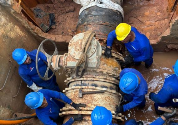 Abastecimento de água é suspenso em 13 bairros de Salvador para reparo emergencial em adutora