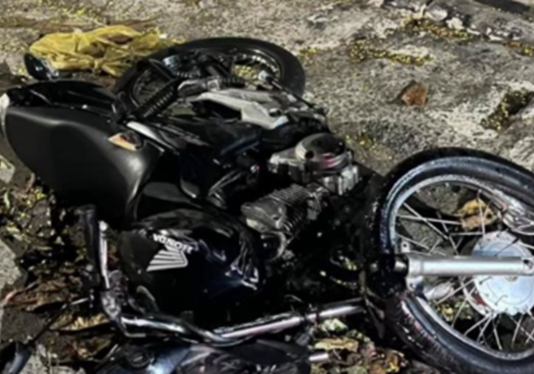 Perseguição na Boca do Rio termina em colisão contra viatura da Guarda Municipal