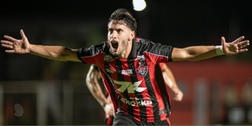Vitória vence o Bahia de Feira em penúltima rodada do Baianão e assume a vice-liderança