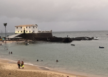 Salvador deve ter fim de semana com chuva e tempo instável; confira a previsão
