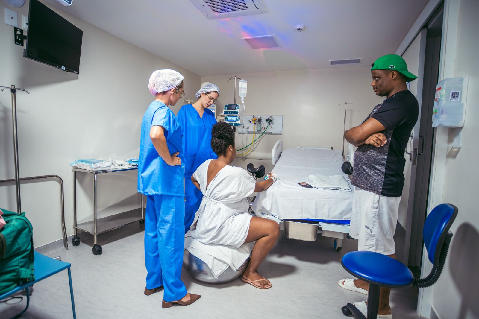 Primeira maternidade municipal de Salvador completa um mês com mais de 350 atendimentos e mais de 120 bebês nascidos