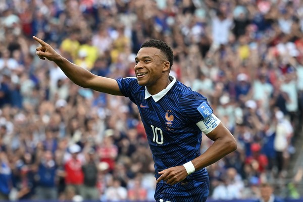 Mbappé iguala Ronaldo e entra ainda mais para a história das Copas do Mundo